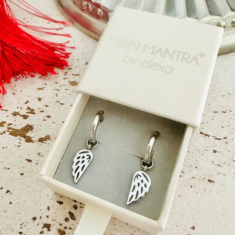 Hoop - Ohrringe mit Flügel Charm