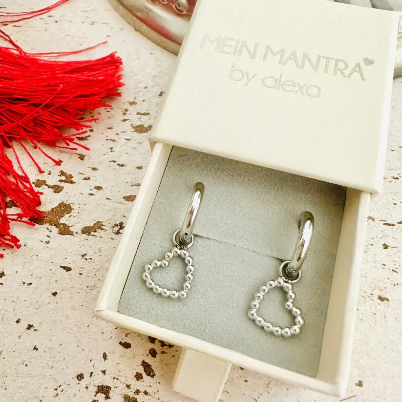 Hoop - Ohrringe mit Herz Charm