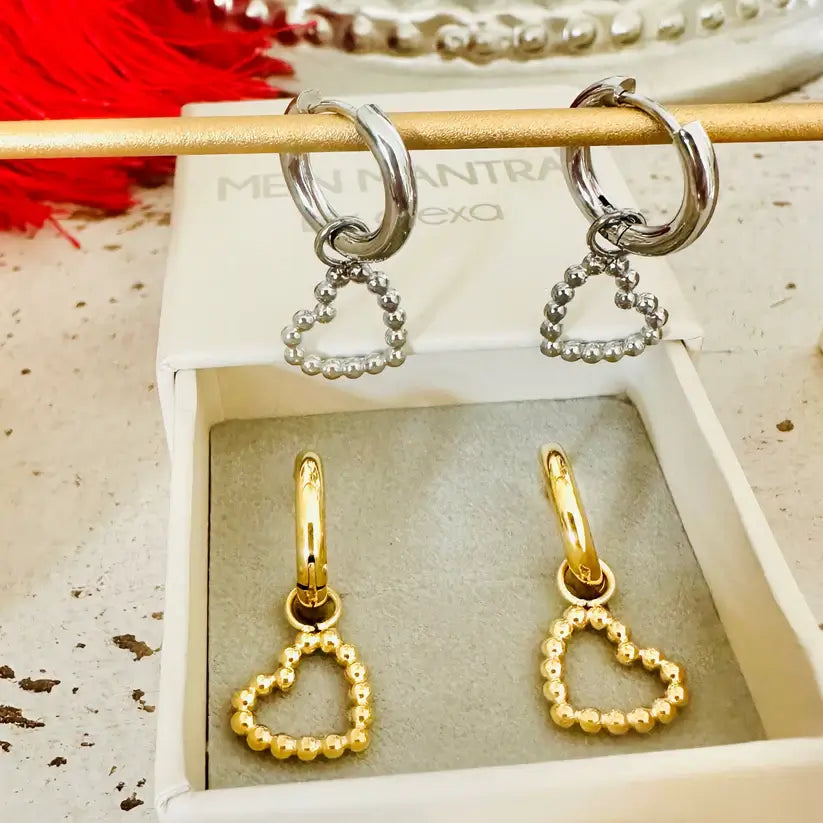 Hoop - Ohrringe mit Herz Charm