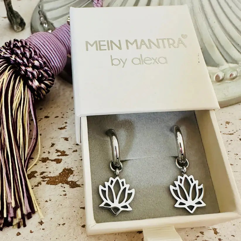 Hoop - Ohrringe mit Lotusblume